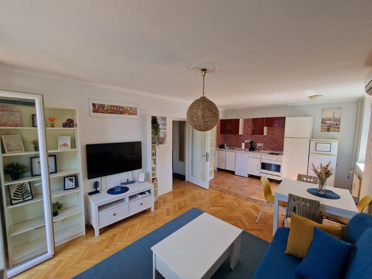 Lovely Condo With Free Parking Любляна Экстерьер фото
